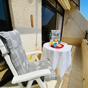 https://royal-holiday-home.tenerifehoteles.net